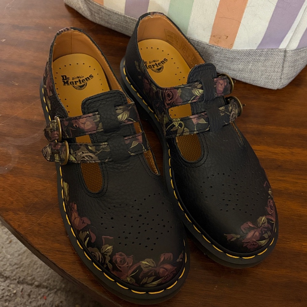Dr. Martens 8065 Women’s Size 9 Decayed Roses Mary Janes - Picture 5 of 5